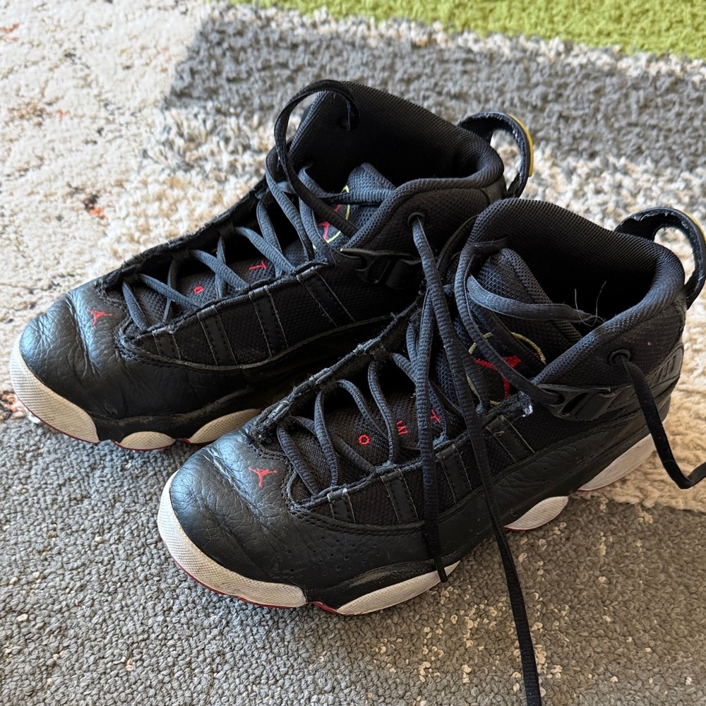 Jordan 6 rings - size 3Y
